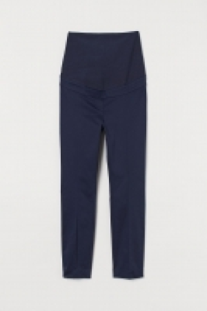 MAMA Pantalón pitillo 17.99 €