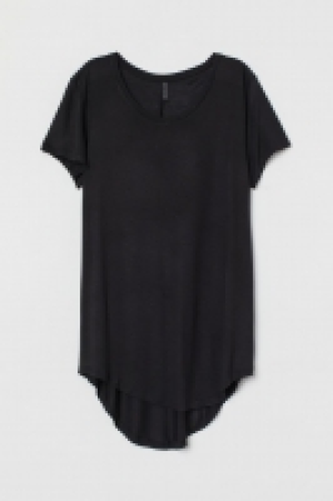 Camiseta con bajo redondeado 6.99 €