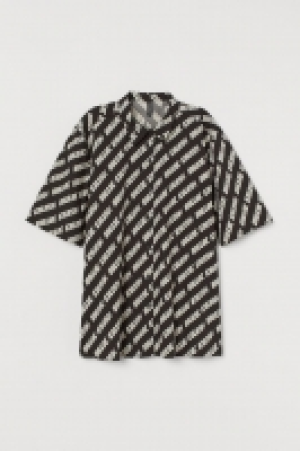 Camisa oversize 10.99 €