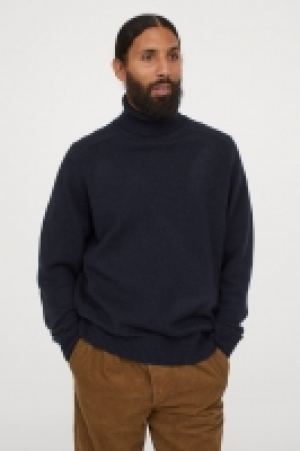 Jersey de cuello alto en punto 15.99 €
