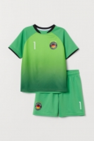 Conjunto de fútbol 10.99 €