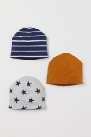 Pack de 3 gorros de punto 4.99 €