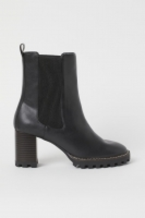 Botas con tacón cuadrado 27.99 €