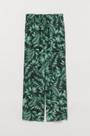Pantalón amplio sin cierre 5.99 €