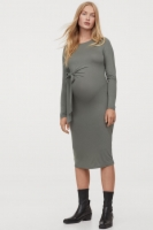 MAMA Vestido de punto con lazo 9.99 €