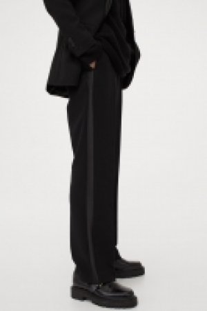 Pantalón de esmoquin 24.99 €