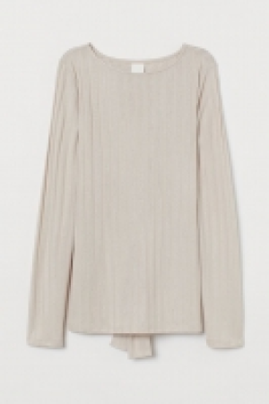 Top con espalda cruzada 9.99 €