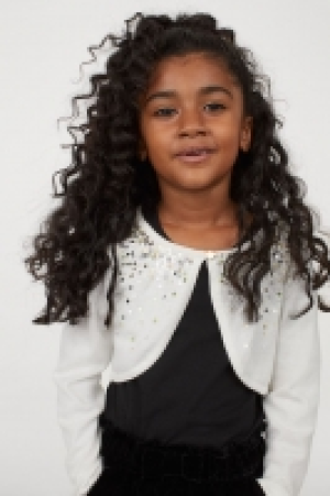 Bolero con lentejuelas 6.99 €