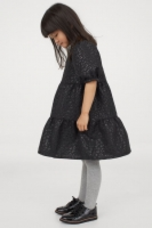 Vestido brocado de manga puffy 8.99 €