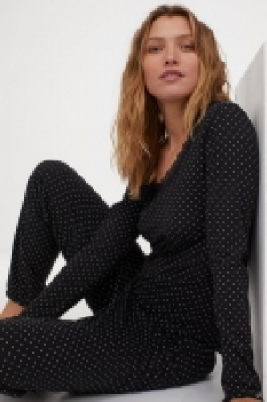 Pijama 7.99 €