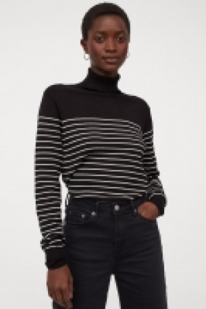 Jersey de cuello alto en punto 7.99 €