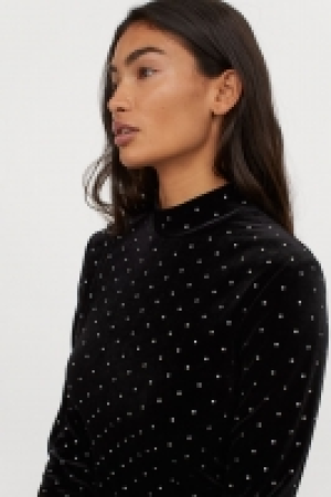 Vestido de velour 10.99 €
