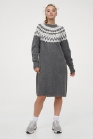 Vestido en punto de jacquard 21.99 €