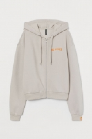 Chaqueta con capucha 14.99 €