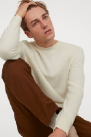 Jersey en lana de merino 24.99 €
