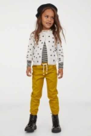 Pantalón de sarga sin cierre 5.99 €
