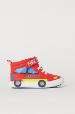 Zapatillas deportivas altas 8.99 €