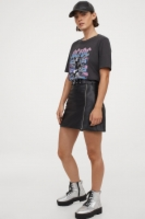 Falda en piel sintética 9.99 €