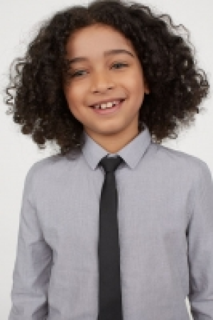 Camisa con pajarita/corbata 10.99 €