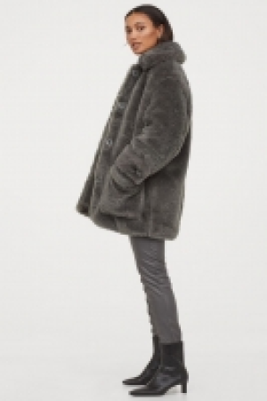 Chaqueta en pelo sintético 37.99 €