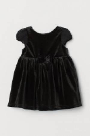 Vestido de velour 9.99 €