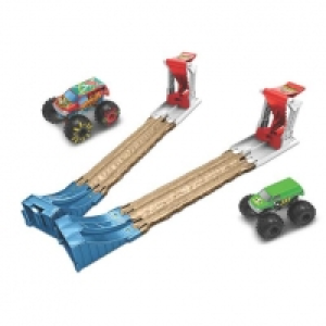 Toysrus  Hot Wheels - Monster Trucks Playset Doble destrucción