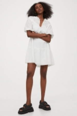 Vestido con mangas globo 17.99 €