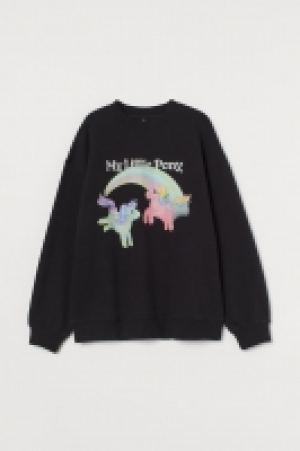Sudadera oversize estampada 10.99 €