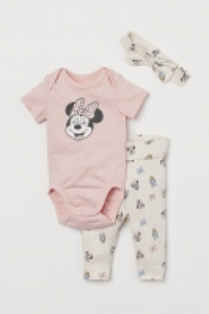 Conjunto estampado 3 piezas 7.99 €