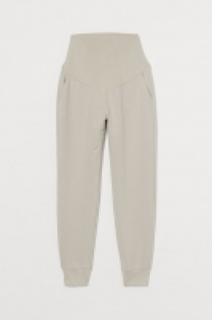 MAMA Joggers 5.99 €