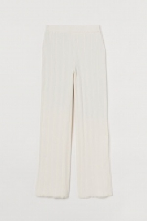 Pantalón acampanado 7.99 €