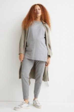 MAMA Joggers 10.99 €