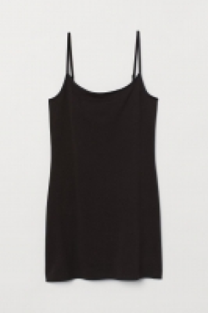 Top largo con tirantes 2.99 €