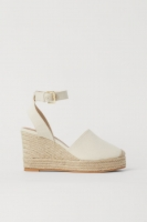 Alpargatas de cuña 14.99 €