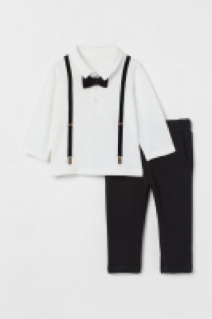 HM  Camiseta y pantalón