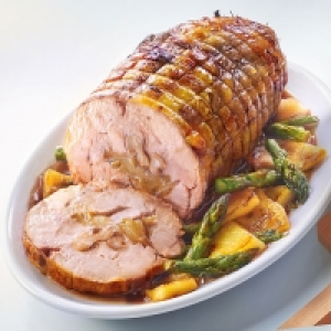 LaSirena  Pollo asado relleno de manzana, nueces y miel
