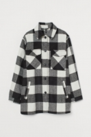 Chaqueta camisera oversize 20.99 €