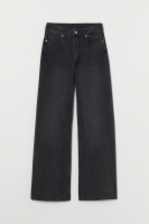 Wide High Jeans 17.99 €