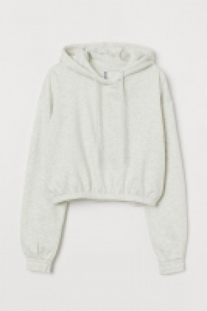 Sudadera cropped con capucha 8.99 €