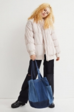 Cazadora bomber oversize 12.99 €