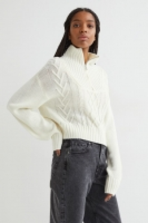 Jersey de punto con cuello 15.00 €