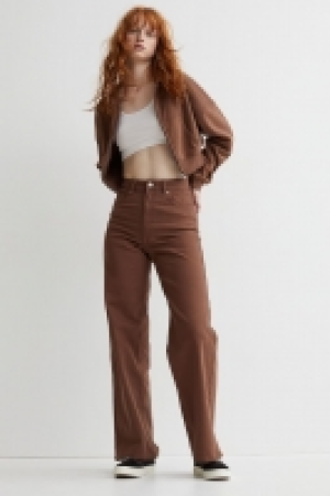 Chaqueta sudadera cropped 7.99 €