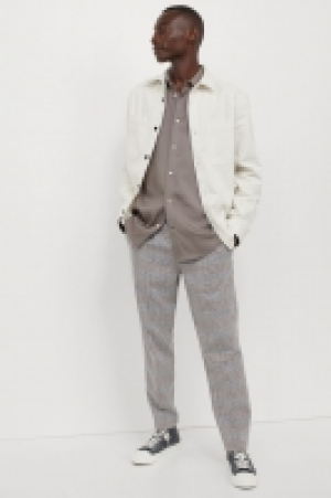 Pantalón cropped Slim Fit 8.99 €