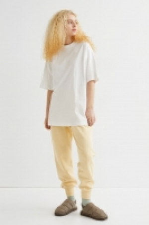 Oversized T-shirt 4.99 €