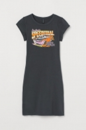 Vestido corto con motivo 8.99 €