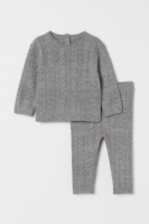 HM  Jersey y pantalón de punto