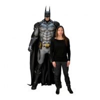 Toysrus  Batman - Estatua Batman Arkham 206 cm