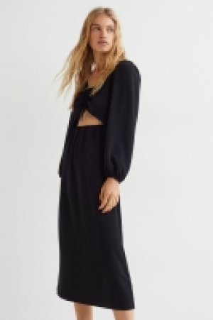Vestido cut-out 17.99 €