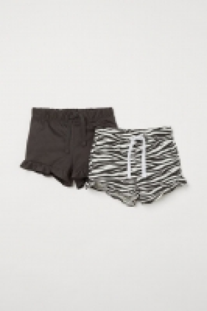 HM  Pack 2 shorts con volantes