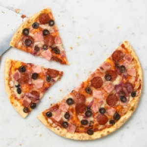 Pizza La Súper fina bacon y salami 3.69 €
